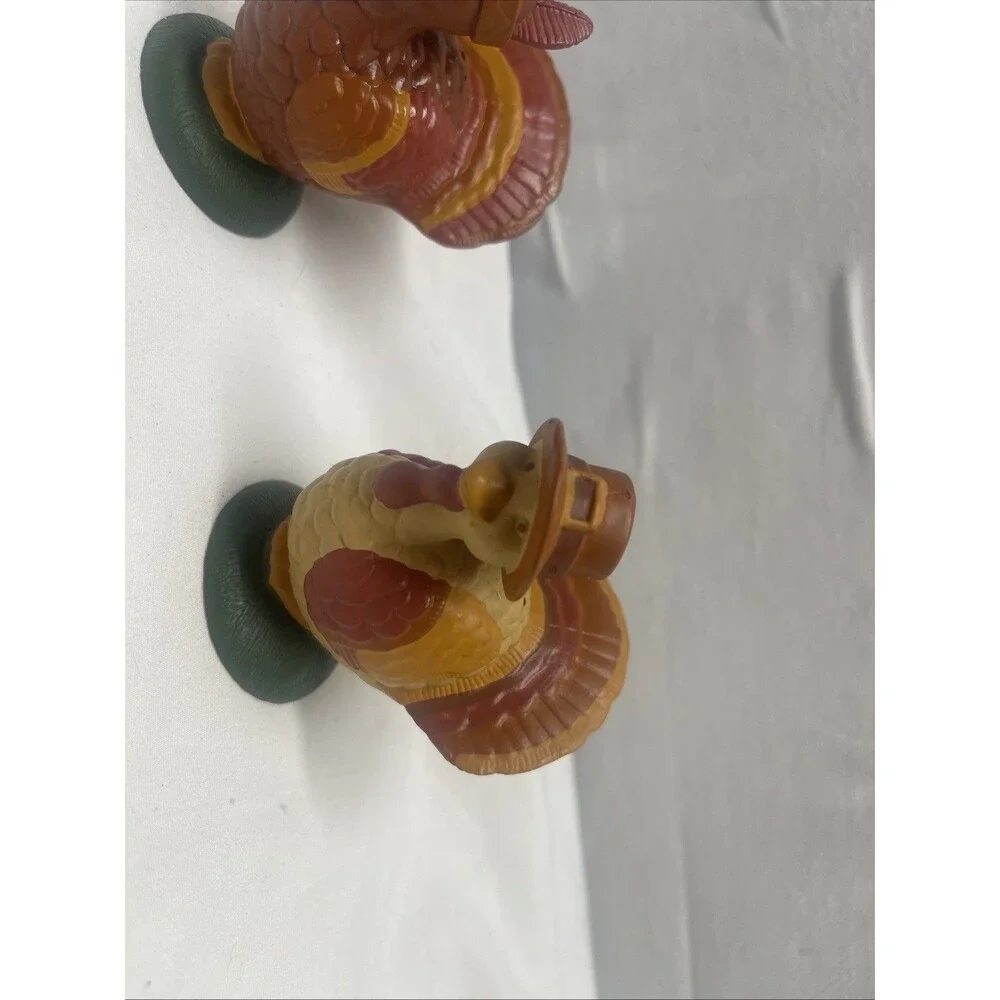 Vintage Hallmark Thanksgiving Turkey Salt & Pepper Shakers 2” Plastic Brown Red